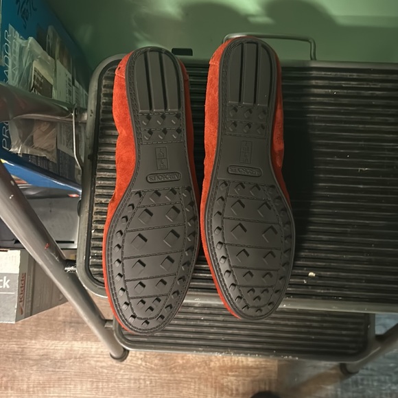 Brand new in box Aerosoles never worn - Rust/orange suede flats 9 med. - Picture 4 of 13